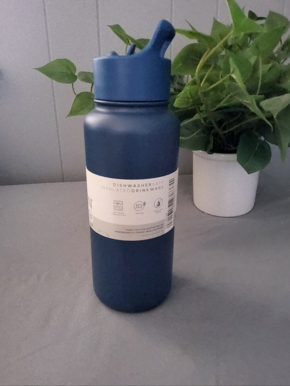Simple Modern 32 Oz Summit - Picture 2 of 6